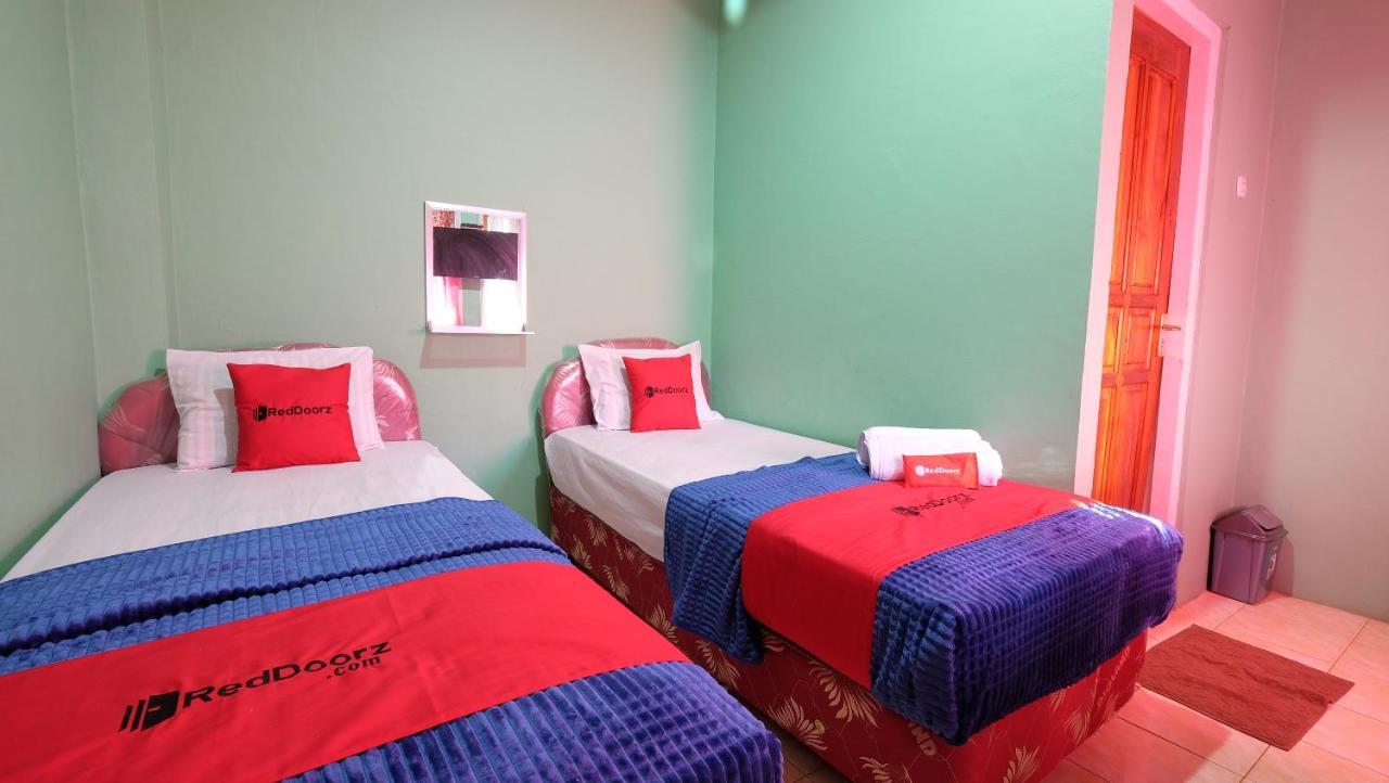 Reddoorz Near Mangrove Forest Kupang Kupang  Exteriér fotografie